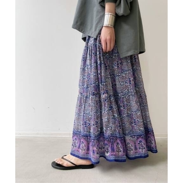 L'Appartement DEUXIEME CLASSE(アパルトモンドゥーズィエムクラス)の【BLUE BOHEME/ブルー ボヘム】Cotton Tiered Skirt レディースのスカート(ロングスカート)の商品写真