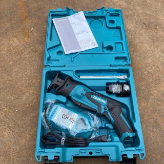 マキタ(Makita)のmakita 充電式レシプロソー　モデル　JR101DW 10.8V(その他)