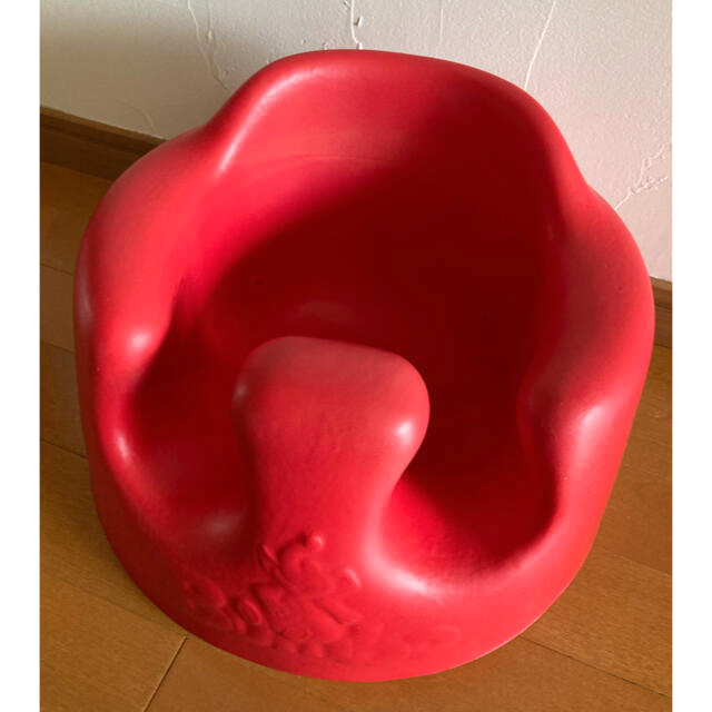 Bumbo(バンボ)のBumbo バンボ　レッド キッズ/ベビー/マタニティの寝具/家具(その他)の商品写真