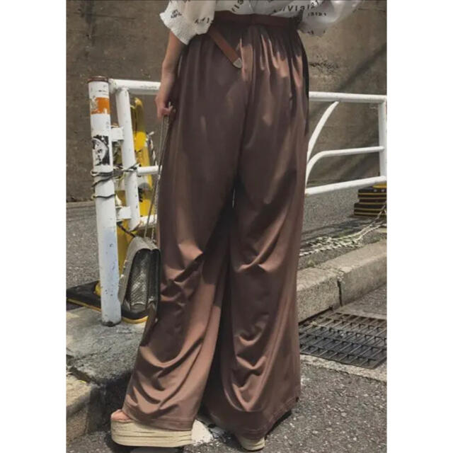 Ameri VINTAGE(アメリヴィンテージ)のさらさ様専用　Ameri RELAX HIDE BELT PANTS レディースのパンツ(カジュアルパンツ)の商品写真