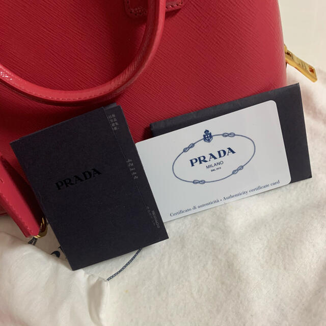 PRADA プラダ サフィアーノ ヴェルニーチェ ペオニア 2way