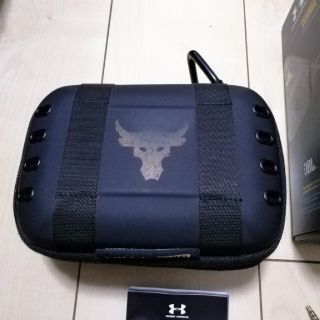 アンダーアーマー(UNDER ARMOUR)のアンダーアーマー　プロジェクトロック　ヘッドホン(ヘッドフォン/イヤフォン)