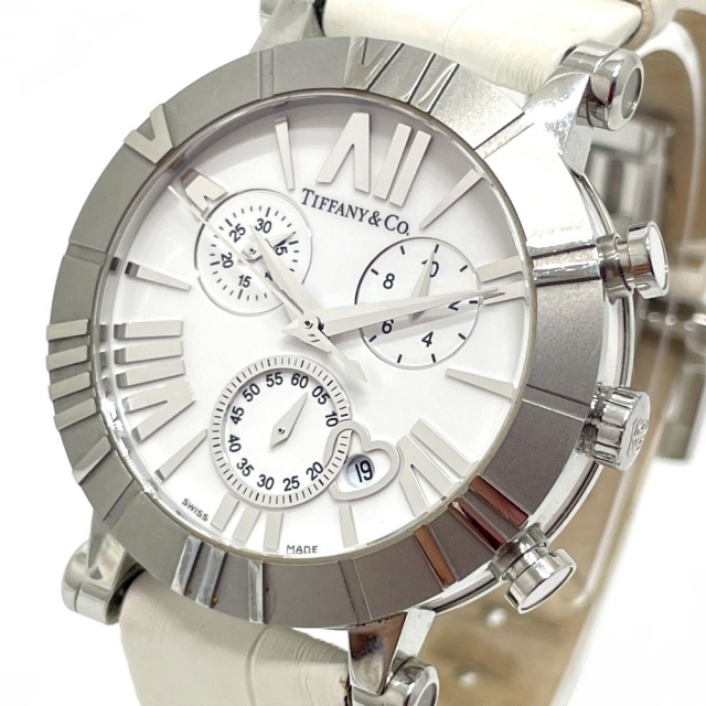 Tiffany & Co. - ティファニー TIFFANY&Co. アトラス クロノグラフ Z1301.32.11A20A71A ハート ローマインデックス クオーツ デイト 腕時計 SS シルバー×ホワイトベルト