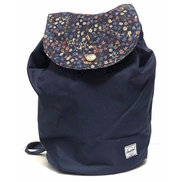 HERSCHEL(ハーシェル)のHERSCHEL×LIBERTY ハーシェル コラボバックパック バッグ レディースのバッグ(リュック/バックパック)の商品写真