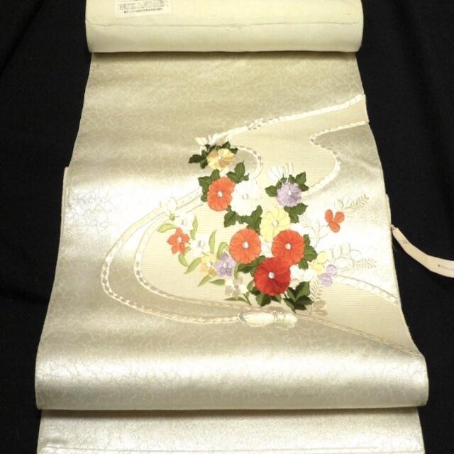 西陣織正絹名古屋帯反物♪シルバーにかわいいお花と紐の刺繍♪定価49800円りくりく55＿帯