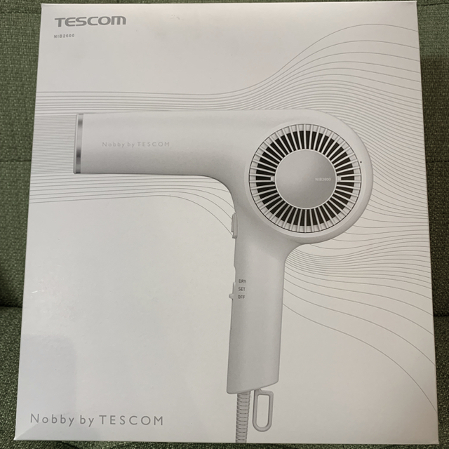 TESCOM(テスコム)のNobbyドライヤー ホワイト スマホ/家電/カメラの美容/健康(ドライヤー)の商品写真