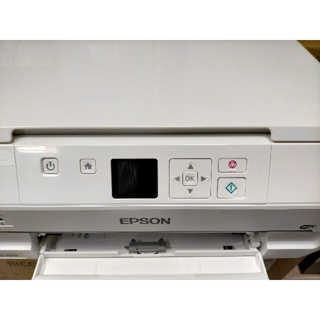 EPSON EP-706A