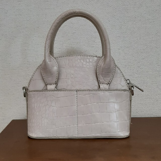 ZARA(ザラ)のZARA　2way　ハンドバッグ　ショルダーバッグ レディースのバッグ(ショルダーバッグ)の商品写真