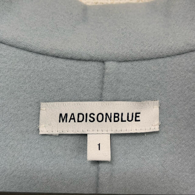 MADISONBLUE(マディソンブルー)のMADISON BLUE パールチェスターコート 01 レディースのジャケット/アウター(チェスターコート)の商品写真