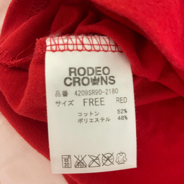 RODEO CROWNS(ロデオクラウンズ)のロデオクラウン　赤　Tシャツ レディースのトップス(Tシャツ(半袖/袖なし))の商品写真