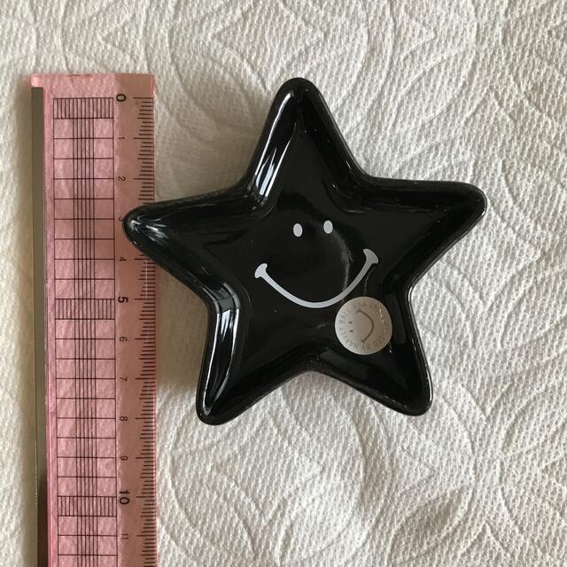 ニコちゃんマーク 星型小物置きの通販 by カズ's shop|ラクマ ニコちゃんマーク 星型小物置きの通販 by カズ's shop|ラクマ