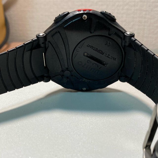 SUUNTO(スント)の【美品】SUUNTO スントVector ベクター red メンズの時計(腕時計(デジタル))の商品写真