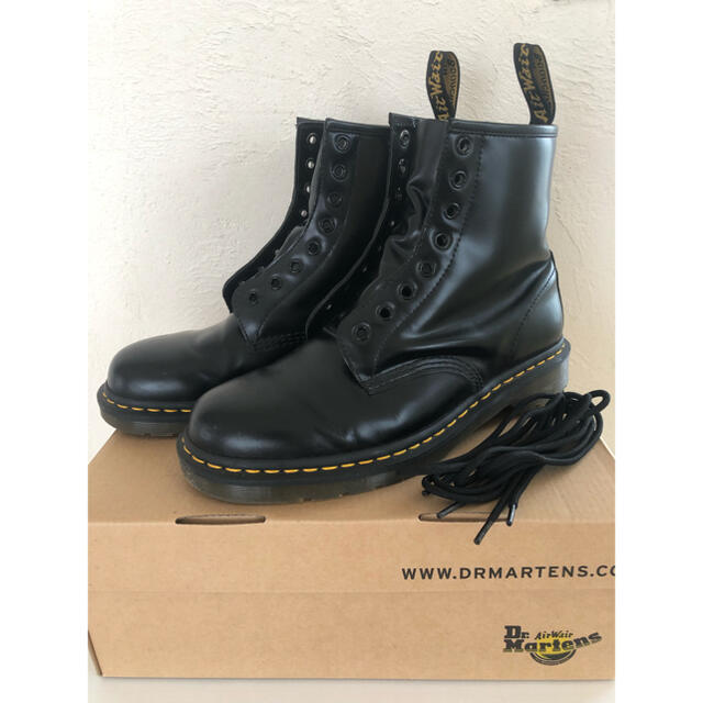 Dr.Martens(ドクターマーチン)のDr.martens 1460 8ホール ドクターマーチン メンズの靴/シューズ(ブーツ)の商品写真