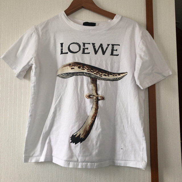 LOEWE のTシャツ