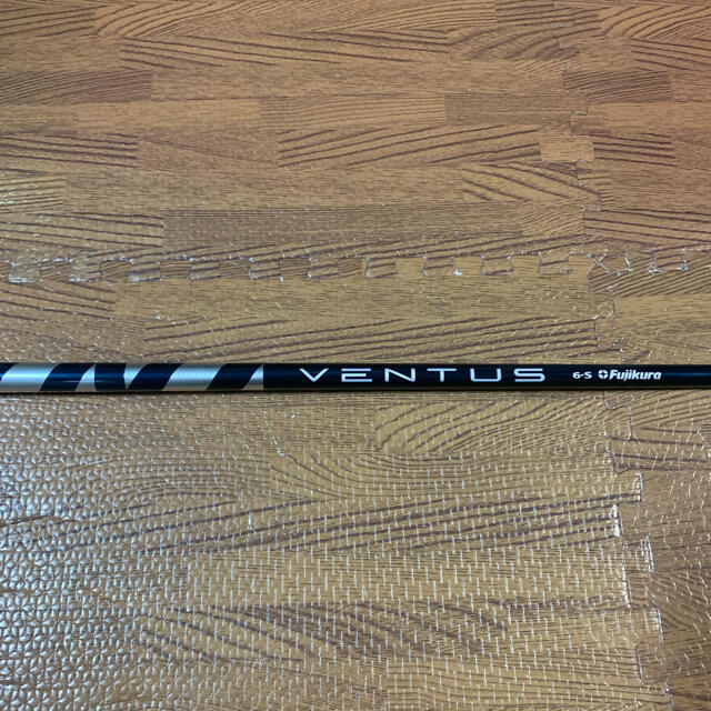 タイトリストFW用スリーブ付　シャフト　ベンタス　VENTUS　BLACK　６S