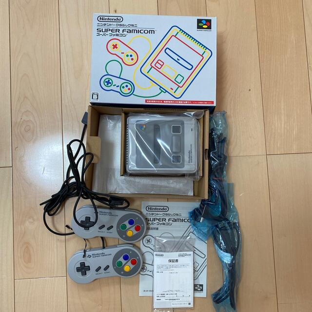 スーパーファミコンミニスーパーファミコンミニ