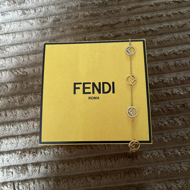 FENDI ブレスレット