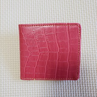 新品、未使用　折り財布(財布)