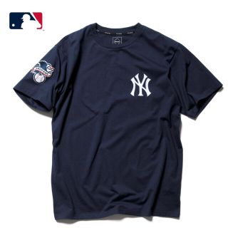 エフシーアールビー(F.C.R.B.)のF.C.R.B ×MLB  YANKEES TEE  XL(Tシャツ/カットソー(半袖/袖なし))