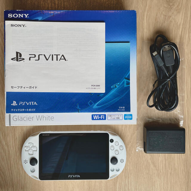 SONY PlayStationVITA 本体 PCH-2000 ZA22の通販 by nul's shop｜ラクマ