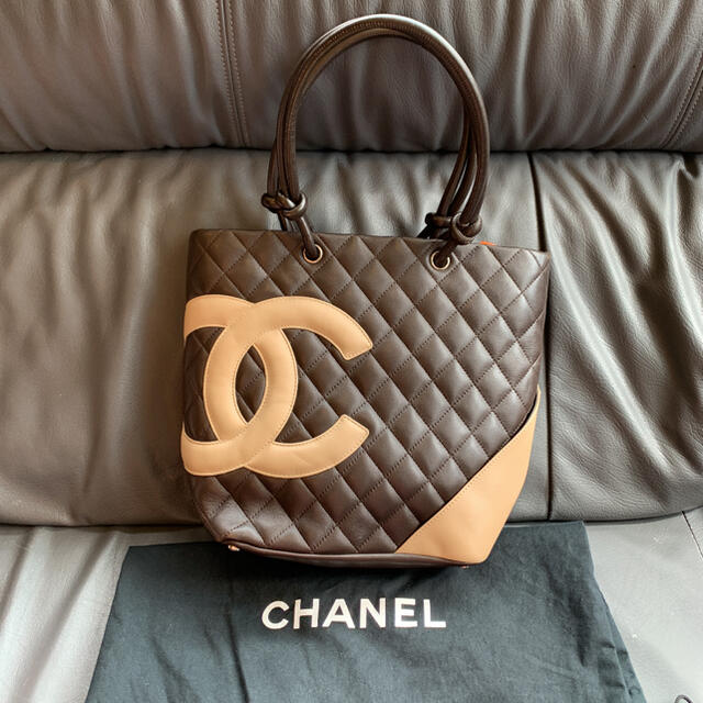 CHANEL シャネル　バッグ　トートバッグ