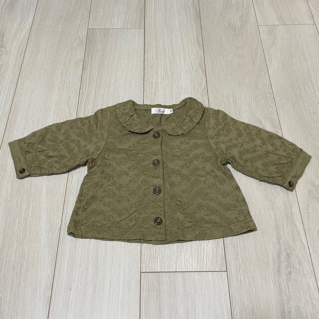 BEBE Noeil(ベベノイユ)の未使用美品＊BeBe Noeil＊シャツ＊90cm キッズ/ベビー/マタニティのキッズ服女の子用(90cm~)(ジャケット/上着)の商品写真