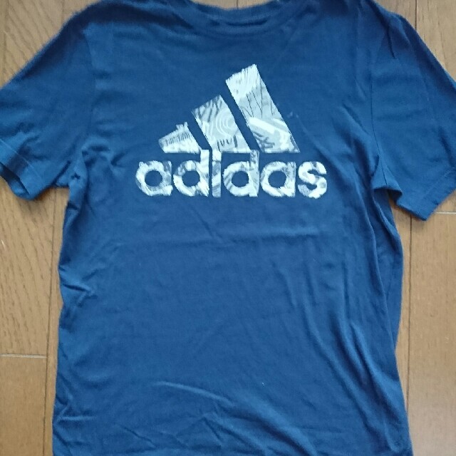 adidas(アディダス)のアディダス、ルコック Tシャツ  レディースM レディースのトップス(Tシャツ(半袖/袖なし))の商品写真