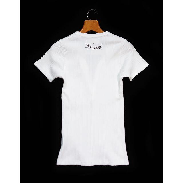 VANQUISH(ヴァンキッシュ)の美品 VANQUISH ホワイト 半袖 ポロシャツ ヴァンキッシュ メンズのトップス(ポロシャツ)の商品写真