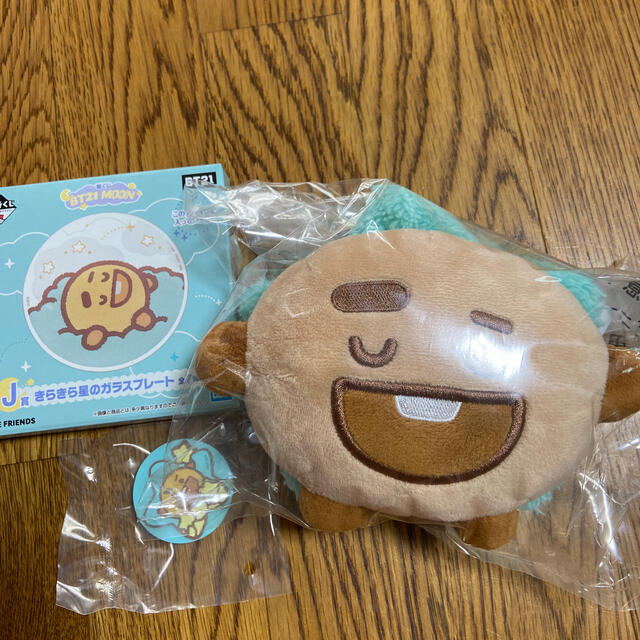 BT 21一番くじ　SHOOKY 3点セット エンタメ/ホビーのタレントグッズ(アイドルグッズ)の商品写真