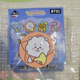 ボウダンショウネンダン(防弾少年団(BTS))の１番くじ　BT21　MOON　K賞　RJ　スマホグリップ　ジン(キャラクターグッズ)