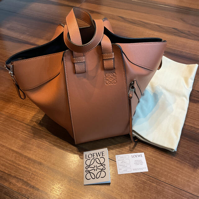 LOEWE(ロエベ)のLOEWE ロエベ  ハンモック　スモール レディースのバッグ(ショルダーバッグ)の商品写真