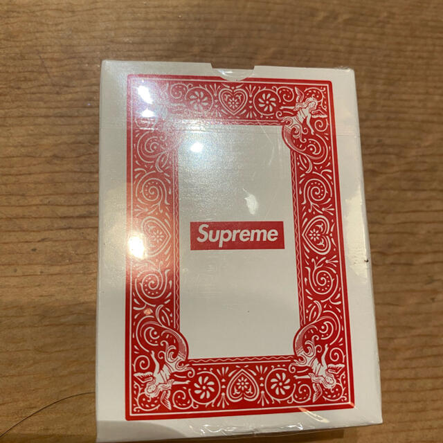 Supreme(シュプリーム)のsupreme トランプ エンタメ/ホビーのテーブルゲーム/ホビー(トランプ/UNO)の商品写真