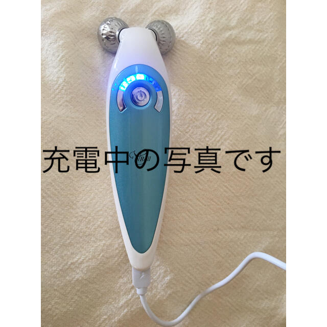 V-ROLL Vロール EMS 美顔器 V-ROLL Vロール EMS 美顔器
