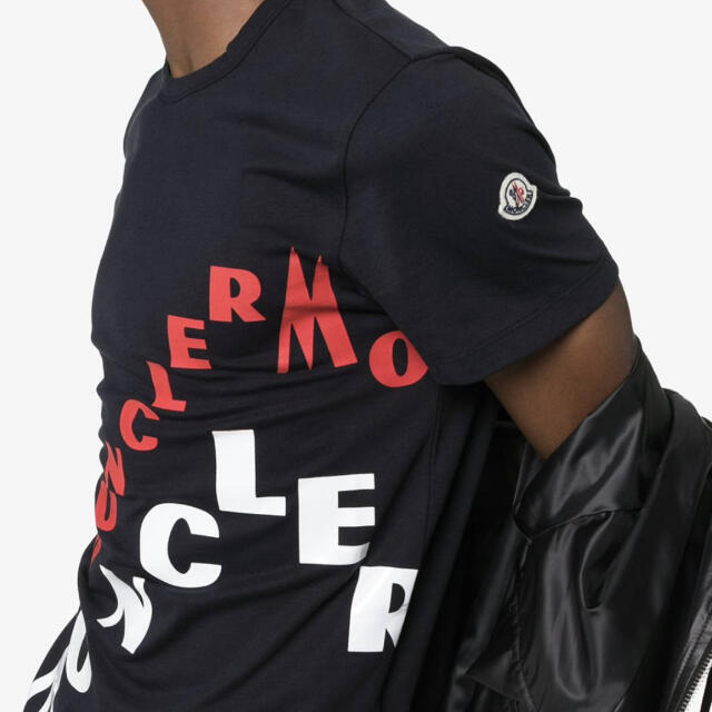 ★希少★ MONCLER Tシャツ Ｓ　ネイビー モンクレール ワッペン 赤字