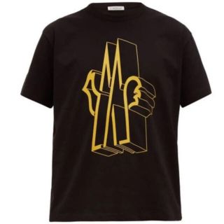 モンクレール(MONCLER)の★希少★ MONCLER 半袖Tシャツ Ｍ　モンクレール ワッペン 赤字 レア(Tシャツ/カットソー(半袖/袖なし))