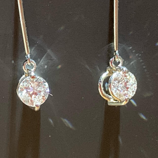 PT900 0.66ct ダイヤモンドピアス