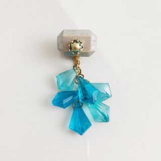 Vintage ＊ blue crystal earring(イヤリング)