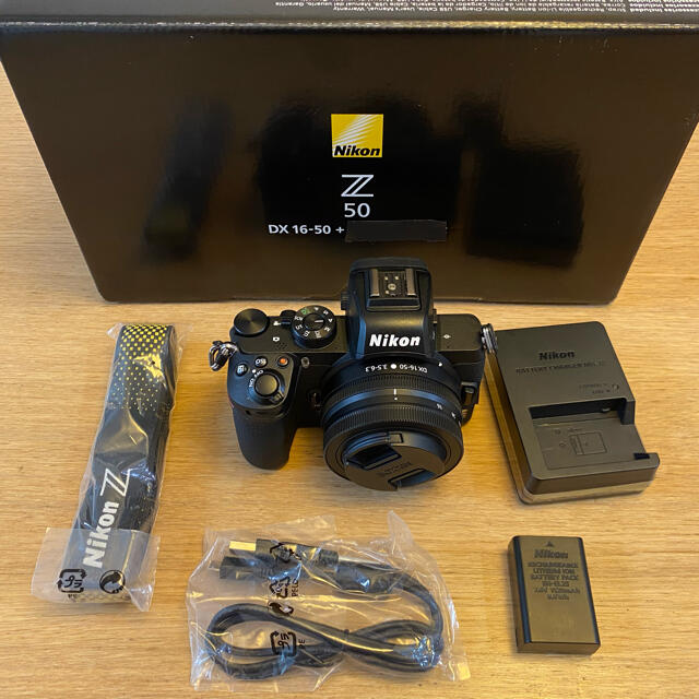 ニコン Nikon Zfc ボディ ショット数1250 美品