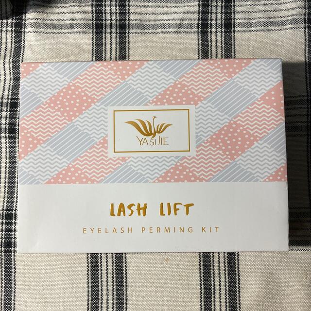 LASH LIFT  セルフまつ毛パーマキット コスメ/美容のキット/セット(その他)の商品写真