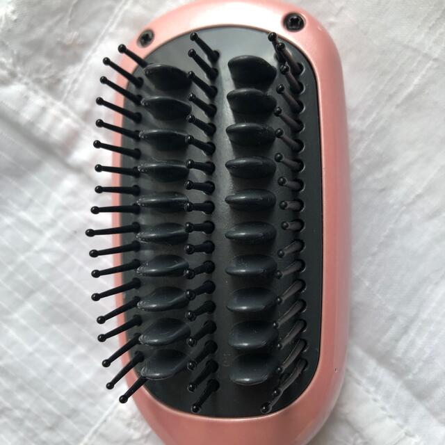 ヘアアイロン　ブラシ　小型 スマホ/家電/カメラの美容/健康(ヘアアイロン)の商品写真