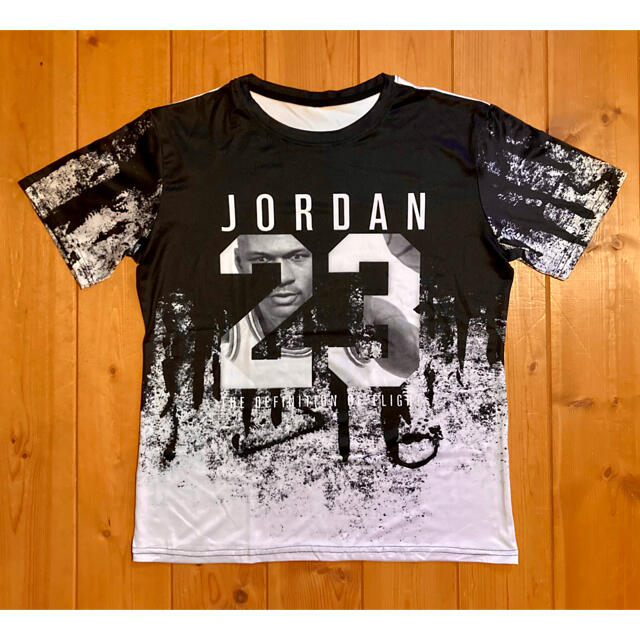 【週末限定値下げ】JORDAN Tシャツ メンズのトップス(Tシャツ/カットソー(半袖/袖なし))の商品写真