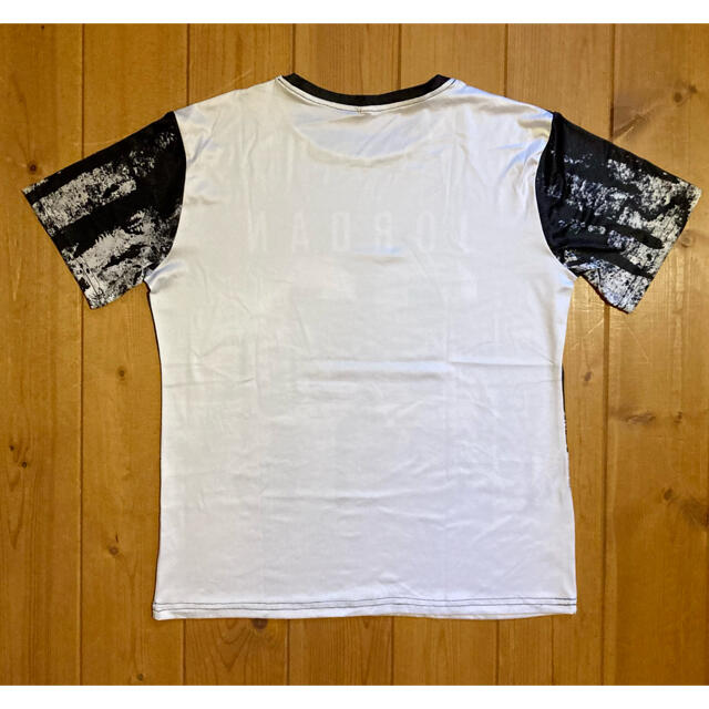 【週末限定値下げ】JORDAN Tシャツ メンズのトップス(Tシャツ/カットソー(半袖/袖なし))の商品写真