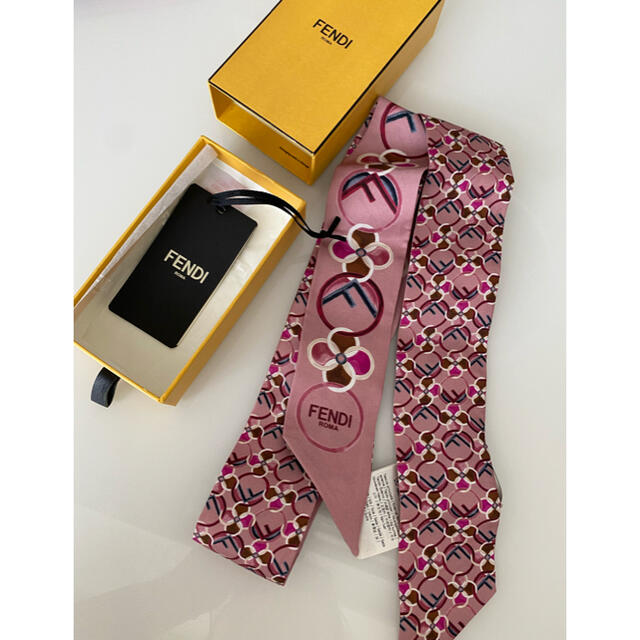FENDI ラッピー 新品 バンダナ/スカーフ FENDI ラッピー 新品 バンダナ/スカーフ
