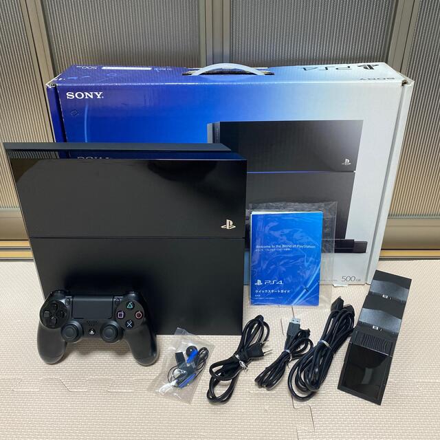 PlayStation4(プレイステーション4)のPS4 CUH-1000A 500GB 中古美品 ＋おまけのスタンド付き エンタメ/ホビーのゲームソフト/ゲーム機本体(家庭用ゲーム機本体)の商品写真