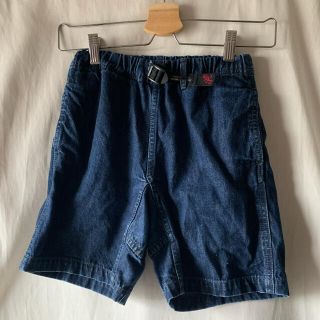 デニムダンガリー(DENIM DUNGAREE)のdenim dungaree  グラミチ　デニムショートパンツ　140(パンツ/スパッツ)