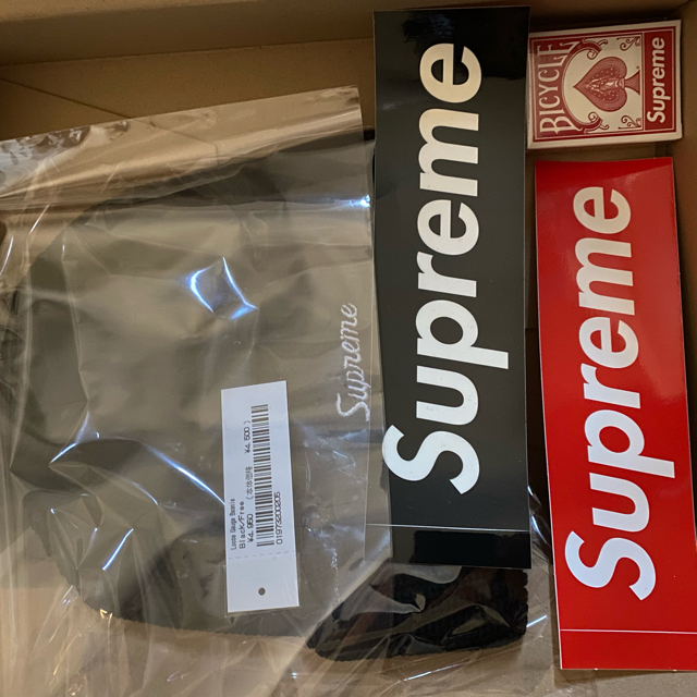 Supreme(シュプリーム)の専用 メンズの帽子(ニット帽/ビーニー)の商品写真