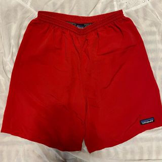 パタゴニア(patagonia)のレアカラー　パタゴニア　patagonia  バギーズロング　レッド【XS】(ショートパンツ)