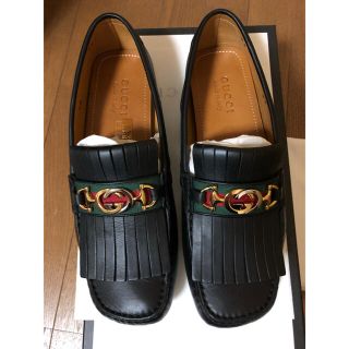 グッチ(Gucci)の極美品　グッチ　ドライビングシューズ　タッセルローファー(スリッポン/モカシン)