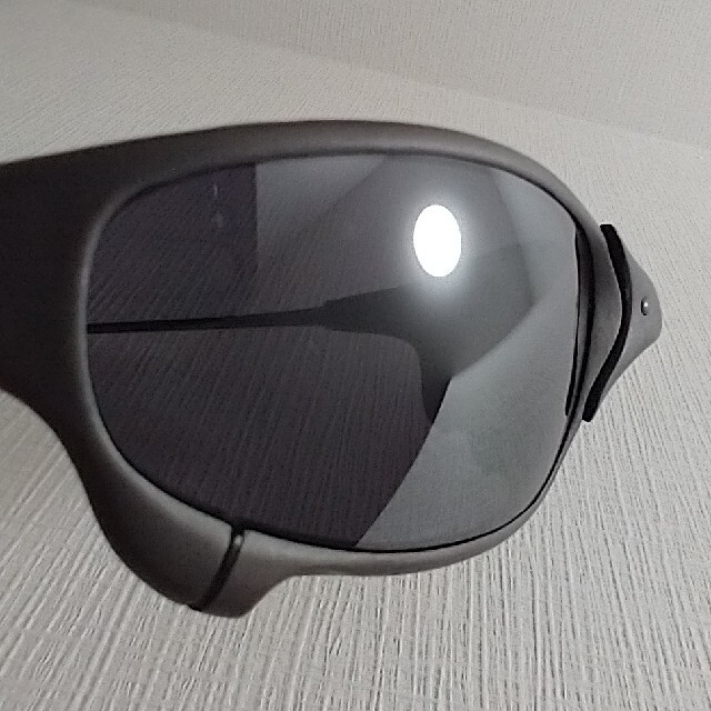 Oakley(オークリー)のオークリー　ジュリエット　サングラス　アイウェア　メガネ　スポーツ　アウトドア メンズのファッション小物(サングラス/メガネ)の商品写真