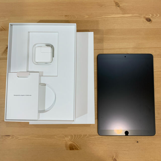 タブレットiPad Air3 64gb wifi スペースグレー 美品